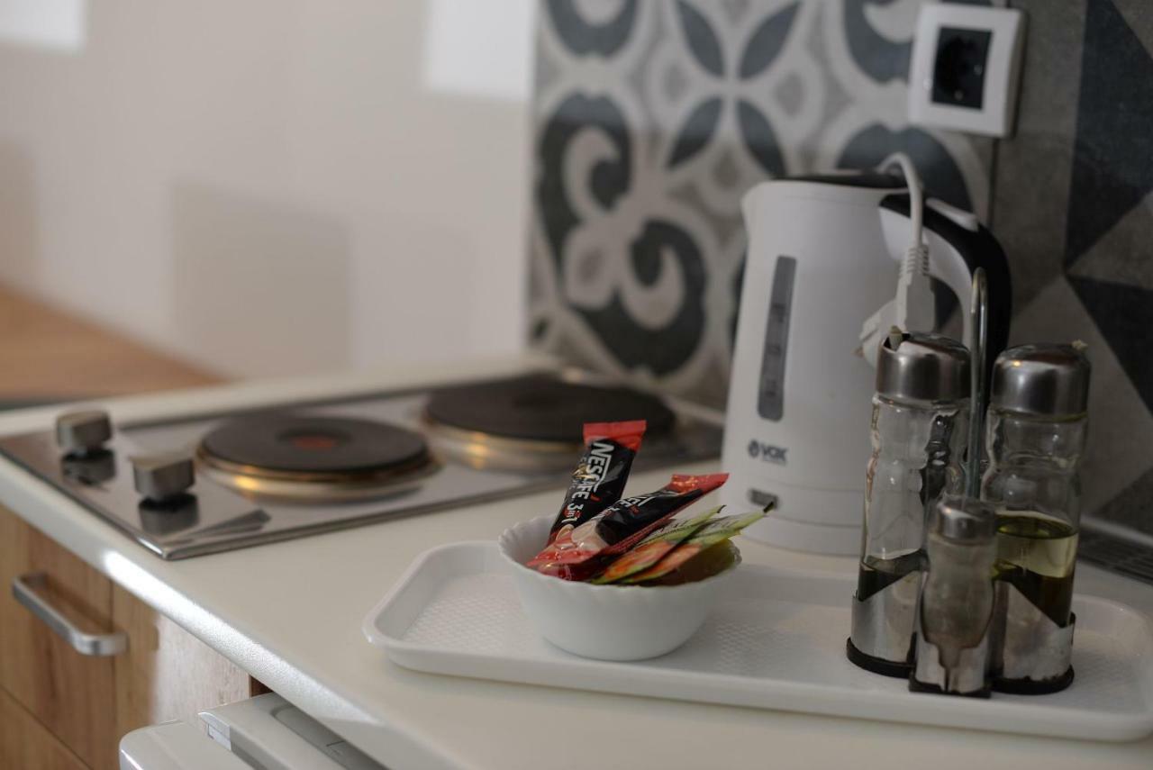 Centar Novi Sad-Apartman No 1 ภายนอก รูปภาพ
